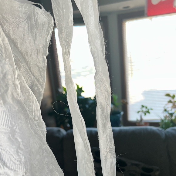 Lulus Bonni Floral Jacquard Halter Women’s Mini Dress -White/ XS - Picture 12 of 15